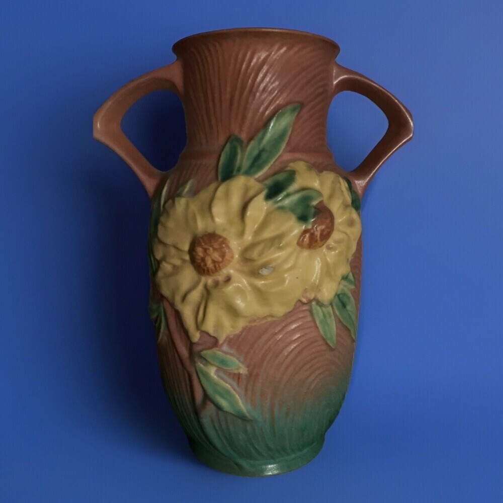 Vintage Roseville Peony 9 1/4” Two Handled Vase 64-9
